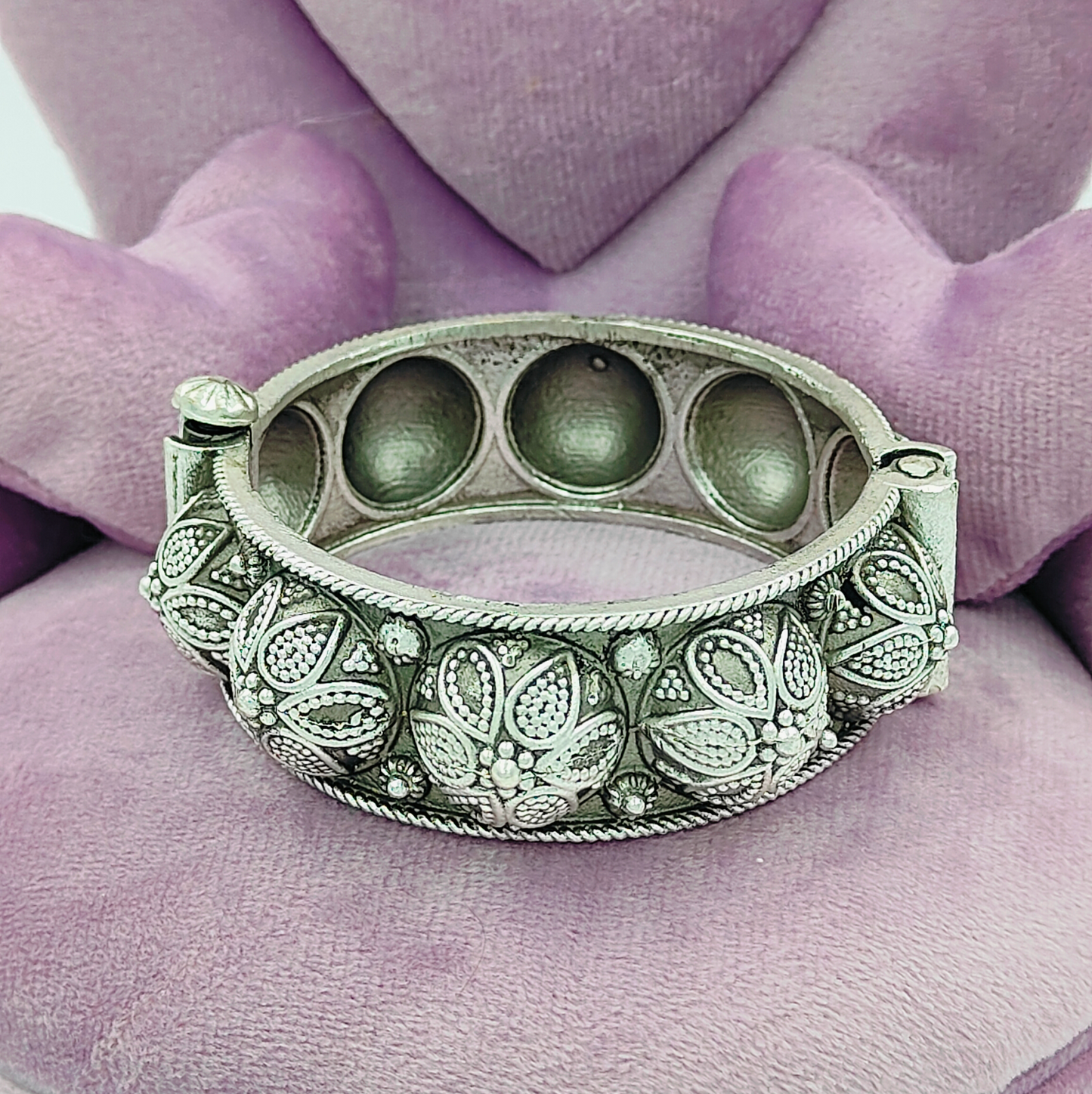 One Piece Silver Oxidised Bangles