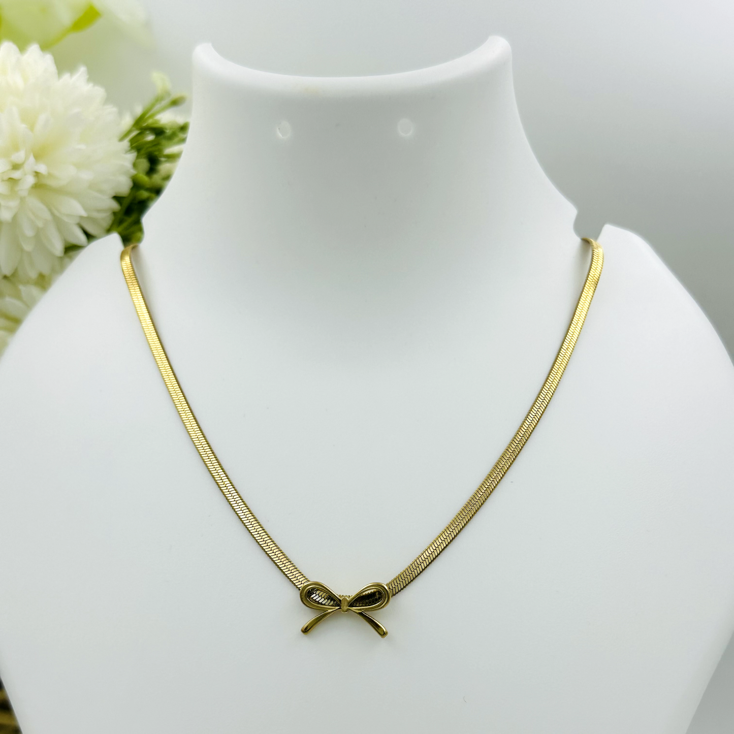 BOW Snake Chain Necklace