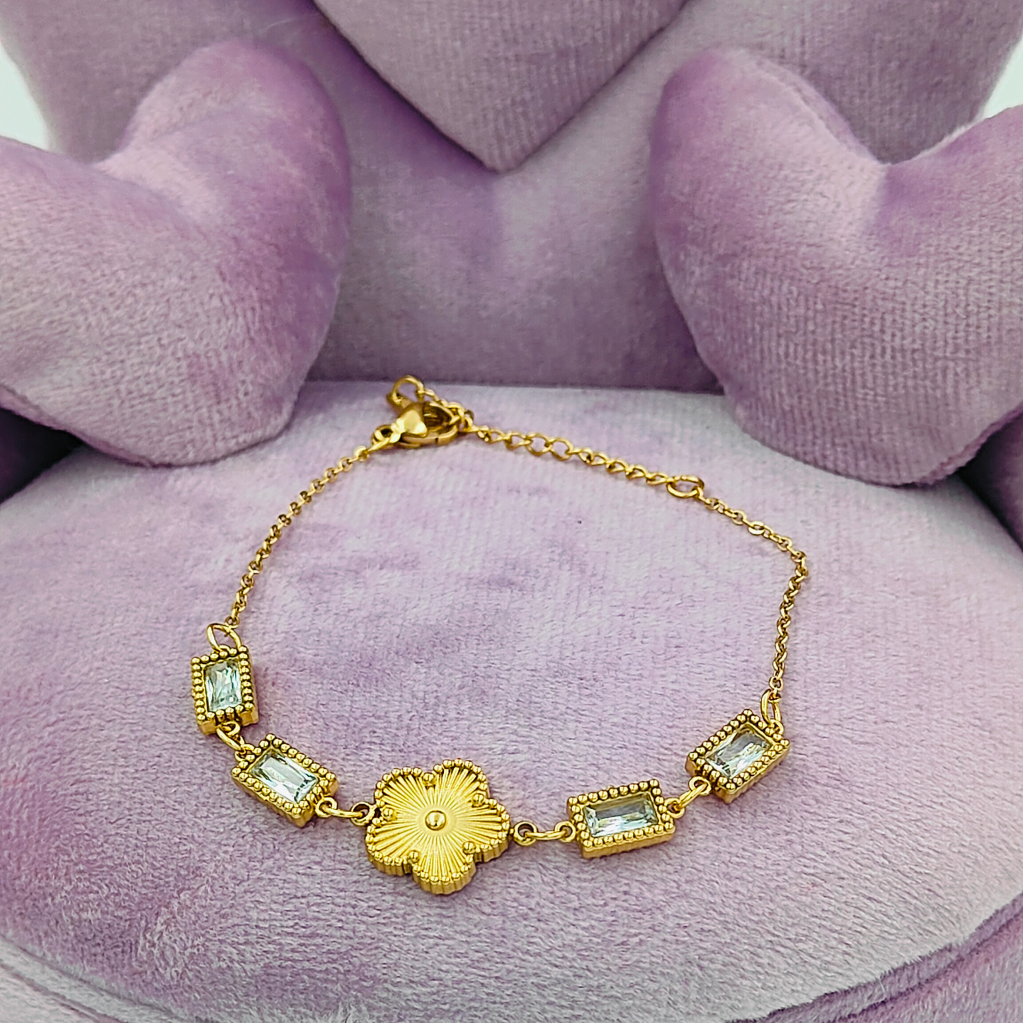 Single Clover Stone Loose Bracelet